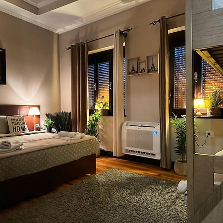 Villa Elezi 2 Корча Екстериор снимка