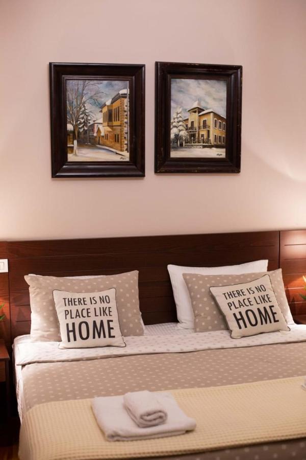 Villa Elezi 2 Корча Екстериор снимка