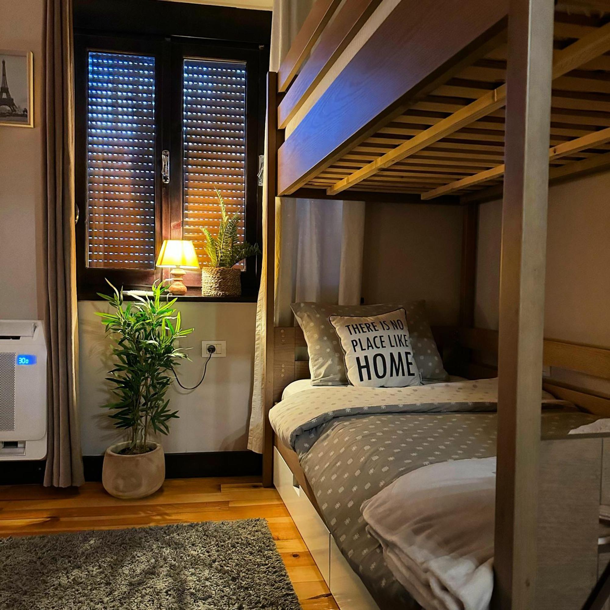 Villa Elezi 2 Корча Екстериор снимка